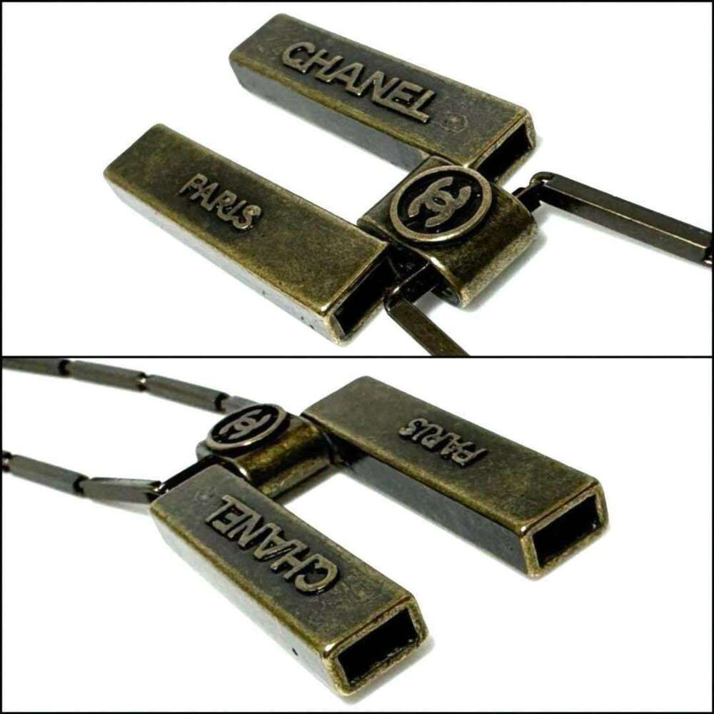 CHANEL Authentic Necklace - Picture 6 of 10